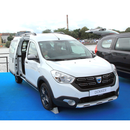 Бампер передній Renault/Dacia Dokker Stepway, Lodgy Stepway 2016-2021 FPS 620222633R