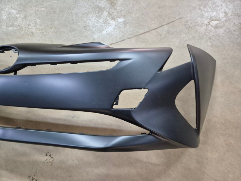 Бампер передній Toyota Prius 2016-2018 Elit 5211947961