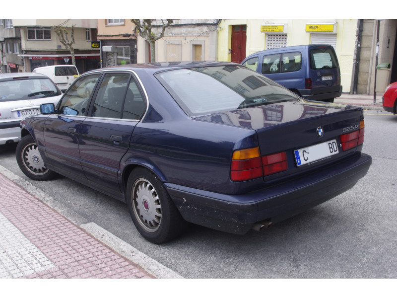 Бампер задній BMW 5 E34 1988-1997 седан FPS 51128185721