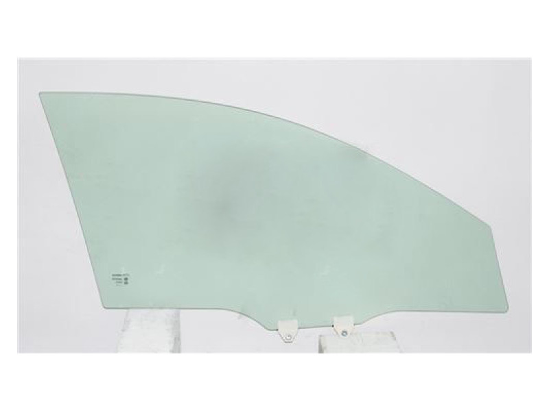 Скло дверне переднє праве Honda Accord 10 18- (XYG)