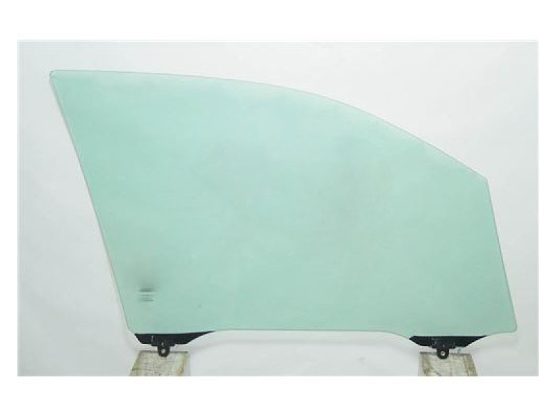 Скло дверне переднє праве Honda Pilot 16- (XYG) 