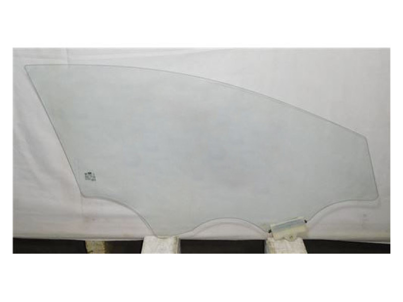 Скло дверне переднє праве Hyundai Elantra AD 16-18, 18- (XYG)