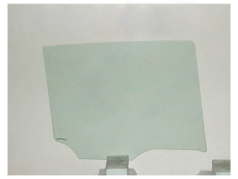 Скло дверне заднє ліве Daihatsu Sirion 04-12, Subaru Justy 07-11 (XYG)
