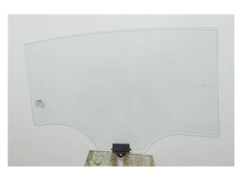 Скло дверне заднє ліве Hyundai Elantra AD 16-18, 18- (XYG)