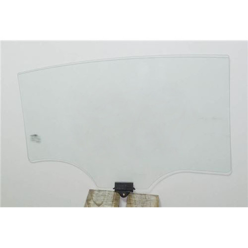 Скло дверне заднє ліве Hyundai Elantra AD 16-18, 18- (XYG)