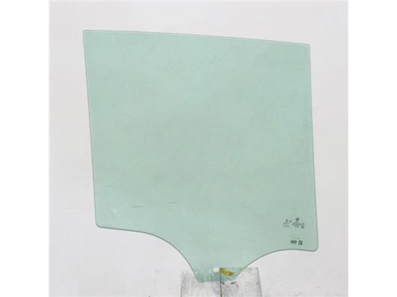 Скло дверне заднє праве BMW X5 G05 18- (XYG)