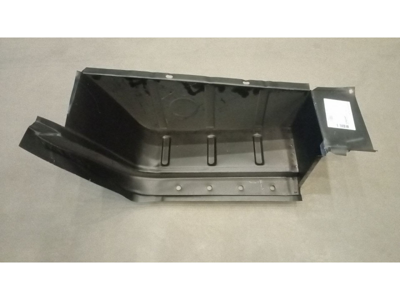 Сходинка передня ліва Mercedes T1 207-410 77-95 (Klokkerholm)