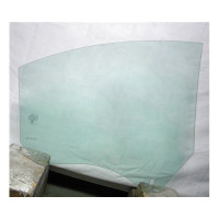 Скло дверне заднє ліве Mercedes CLA W117 4D COUPE (XYG)