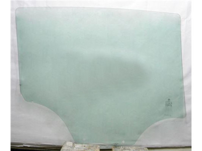 Скло дверне заднє праве Peugeot 2008 13-19 (Sekurit)