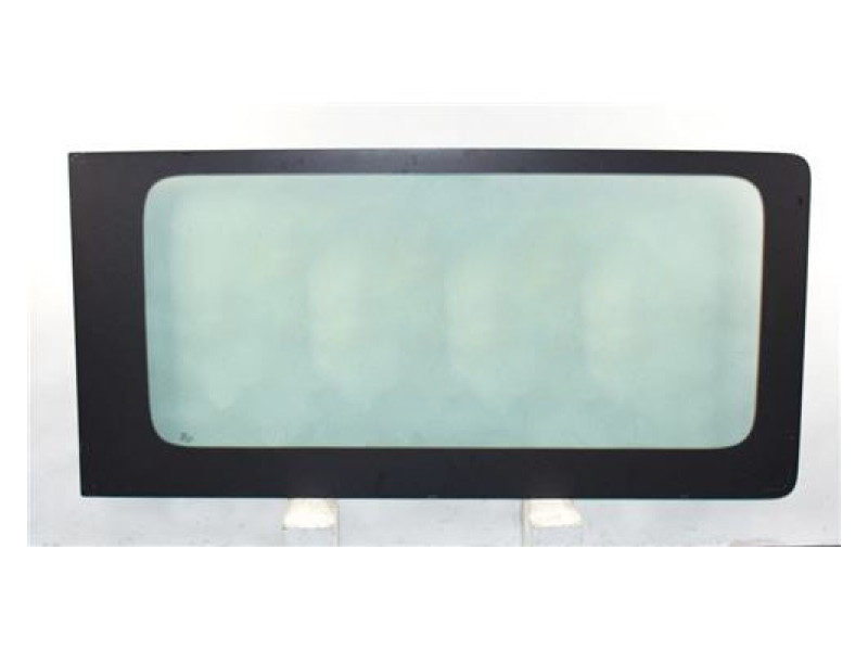 Скло середнє кузовне ліве VW Crafter 2 16-, MAN TGE 17- (XYG)