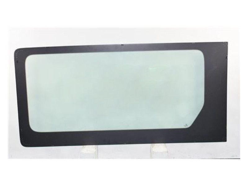 Скло середнє дверне праве VW Crafter 2 16-, MAN TGE 17- (XYG)