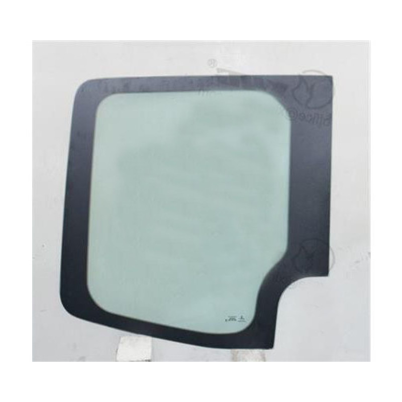 Скло задніх дверей праве Mercedes Sprinter W906 06-18, VW Crafter 06-16 (XYG) виріз під накладку
