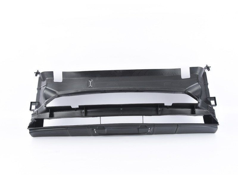 Дефлектор раідатора (повітрохід) нижній BMW 2 F22 FPS 51747290604