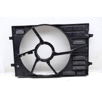 Дифузор радіатора VW Golf 7, Passat B8 EUR, Jetta 7, Tiguan 17-, Touran 11-15, Skoda Octavia A7, Superb 15-, Kodiaq, Audi A3 5Q0121205AD 