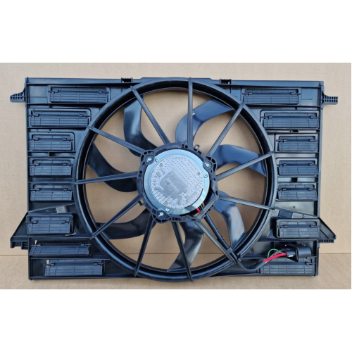 Вентилятор радіатора з дифузором Audi A4 B9, A6 С8, Q7 4M, VW Touareg III FPS 8W0121207B, 8W0959455F