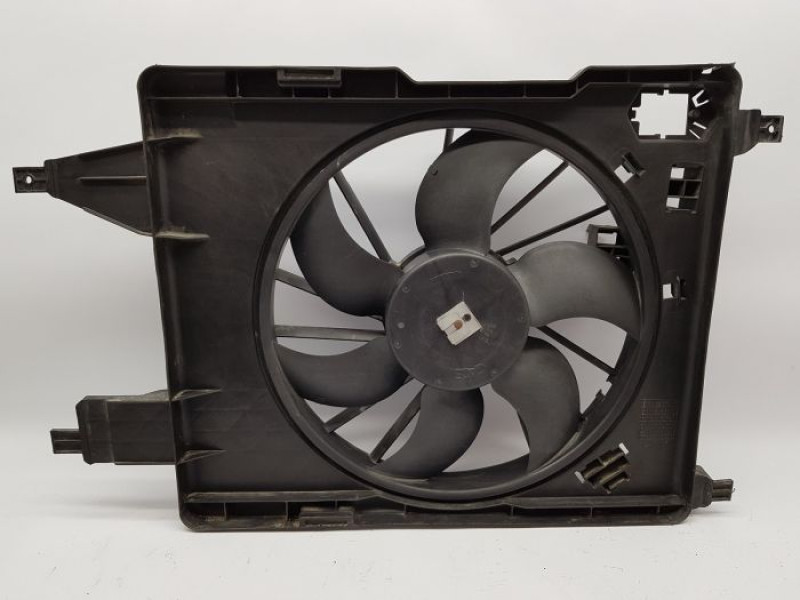 Дифузор і вентилятор Renault Megane 2, Scenic 2 (Тайвань) 7701057254