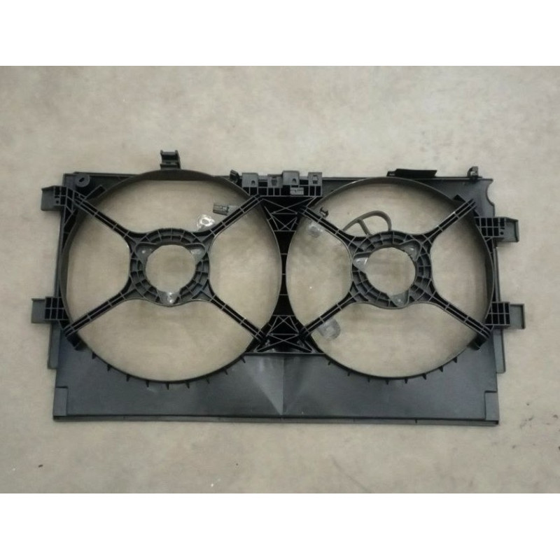 Дифузор вентилятора Mitsubishi ASX, Outlander Sport, Lancer X (FPS) 1355A087