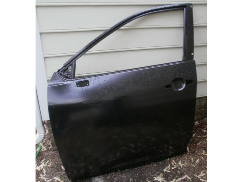 Двері передні ліві Nissan X-Trail T33, Rogue T33 2020- Китай 	801016RR0A