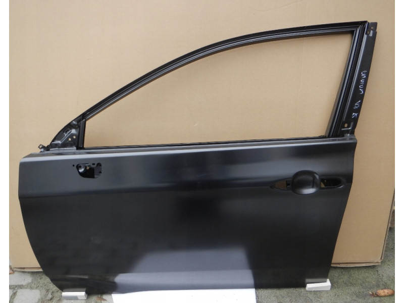 Двері передні ліві Toyota Avalon 2018- Китай 7036315