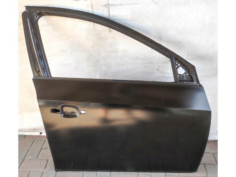 Двері передні праві Chevrolet Cruze 2009-2015 Китай 1711316