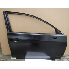 Двері передні праві Toyota Avalon 2018- Китай 6700107050