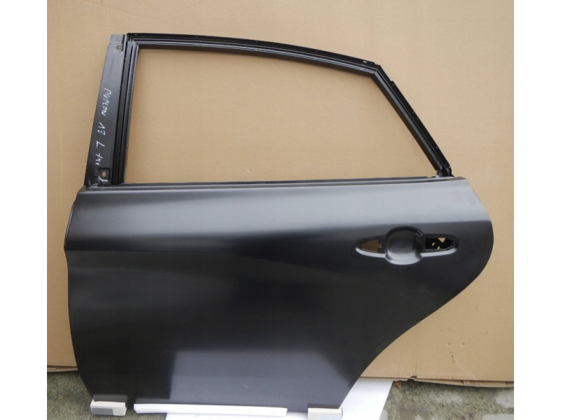 Двері задні ліві Toyota Avalon 2018- Китай 6700407040