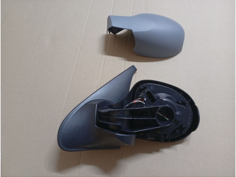 Дзеркало бокове ліве Renault Symbol 2008-2013 (LKQ) 7701067340