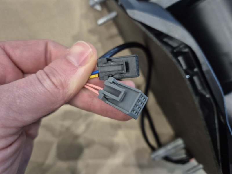 Дзеркало ліве ручне з обігрівом і датчиком темп. Ducato, Jumper, Boxer 2006-2024