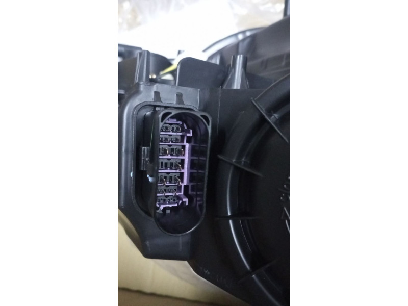 Фара передня ліва Audi A3 8V 2012-2016 (Depo) ксенон 8V0941043C