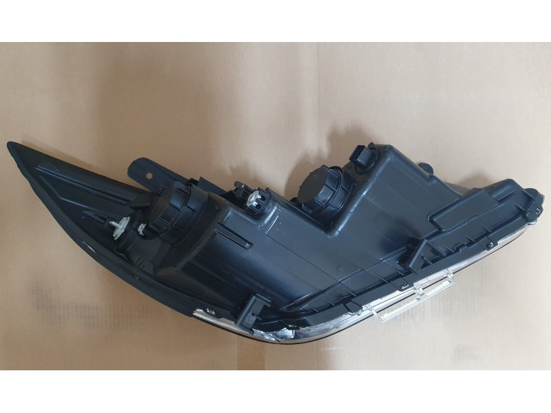 Фара передня ліва Hyundai Sonata YF 10-14 (Depo) ел/мех кор. 921013Q000