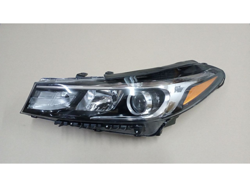 Фара передня ліва Kia Forte 16-18 USA (Китай) механічна 92101B0700