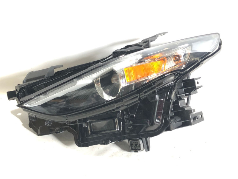 Фара передня ліва Mazda 3 BP USA 18- (Китай) електрич., LED, BDTW51040C
