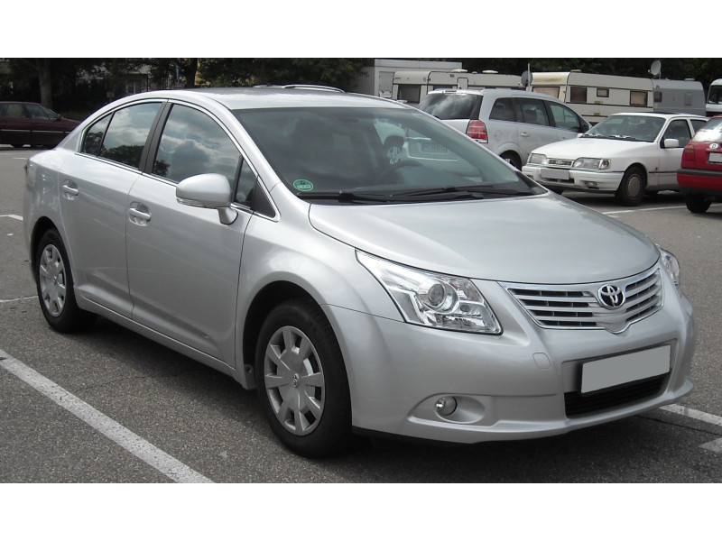 Фара передня ліва Toyota Avensis T27 2008-2011 TYC 8117005310