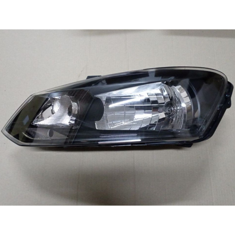 Фара передня ліва VW Polo седан 09-19, хетчбек 09-15 (TP) ел. рег. 6R1941015C