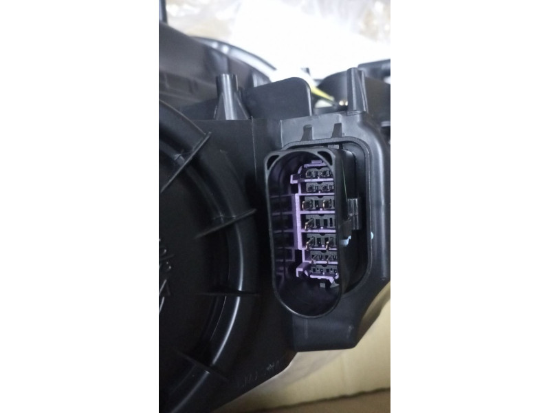 Фара передня права Audi A3 8V 2012-2016 (Depo) ксенон 8V0941044C