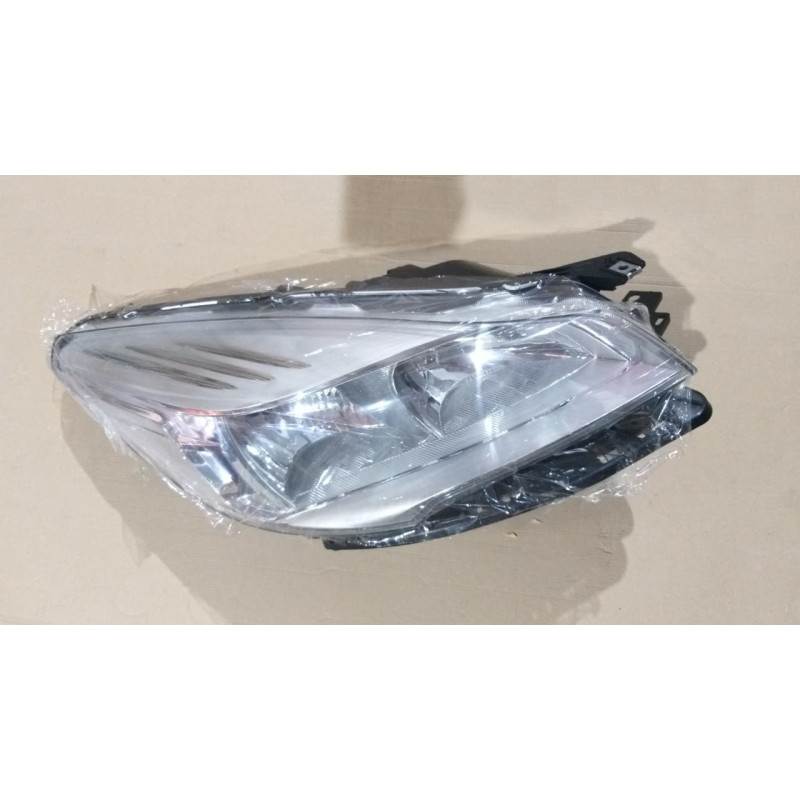 Фара передня права Ford Kuga 2 13-16 (Китай) ел. кор. 1808348