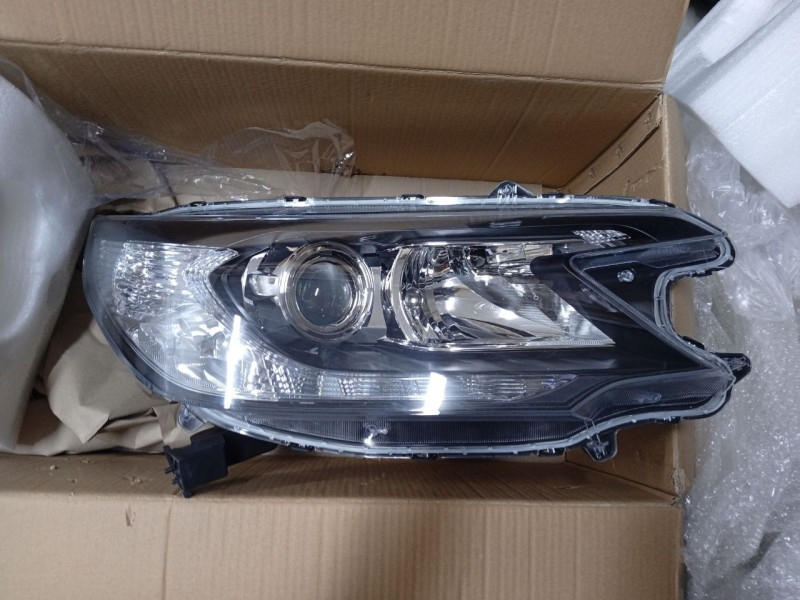 Фара передня права Honda CR-V 12-15 (Китай) ксенон 33150T0AH01