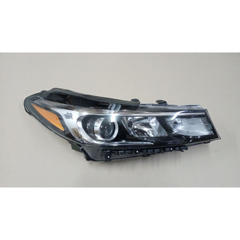 Фара передня права Kia Forte 16-18 USA (Китай) механічна 92102B0700