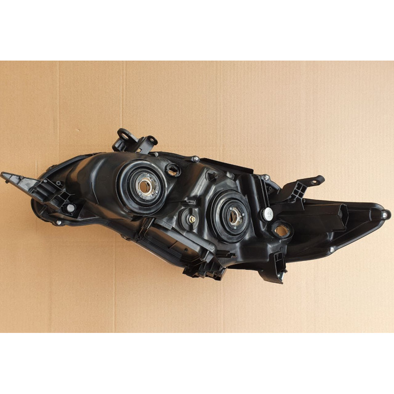 Фара права Toyota Corolla E150 USA 10-13 (Китай)