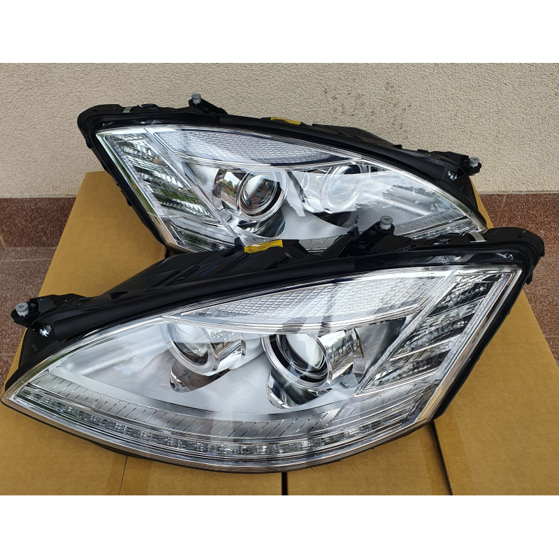 Фари передні Mercedes S-Class W221 09-12 рестайлінг, права ліва (Depo) Bi-Xenon / AFS / LED
