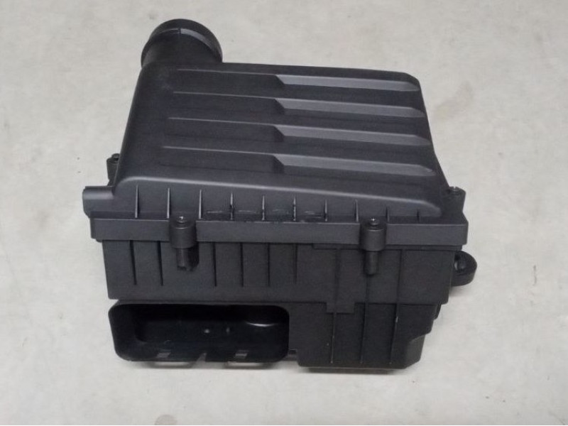 Корпус повітряного фільтра двигуна VW Tiguan 2016-2021, Audi A3, Seat Leon 2.0L (TW) 5Q0129607AD