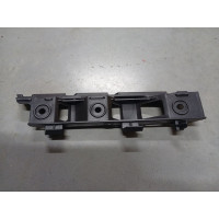 Кріплення бампера переднє ліве VW Passat B6 2005-2010 Elit 3C0807183