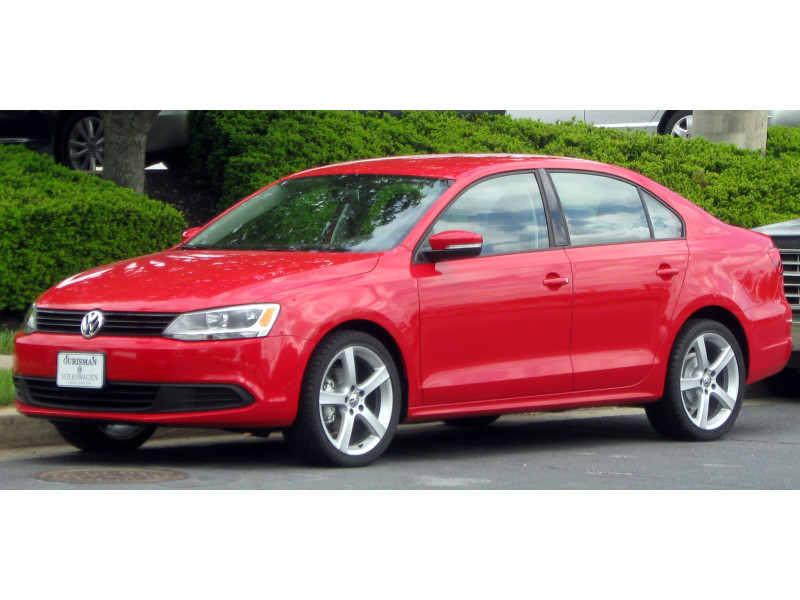 Кріплення ліве бампера VW Jetta 6 2011-2014 Тайвань 5C6807183
