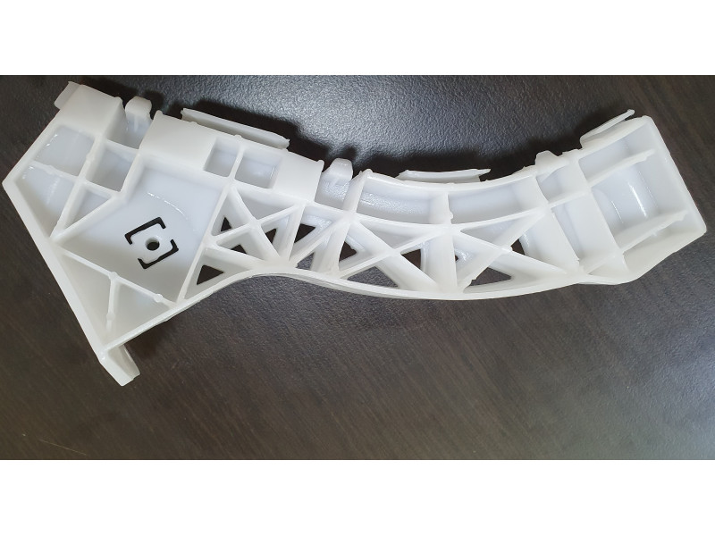 Кріплення переднього бампера ліве Mazda 3 BK 2003-2009 седан Elit BN8V500U1C