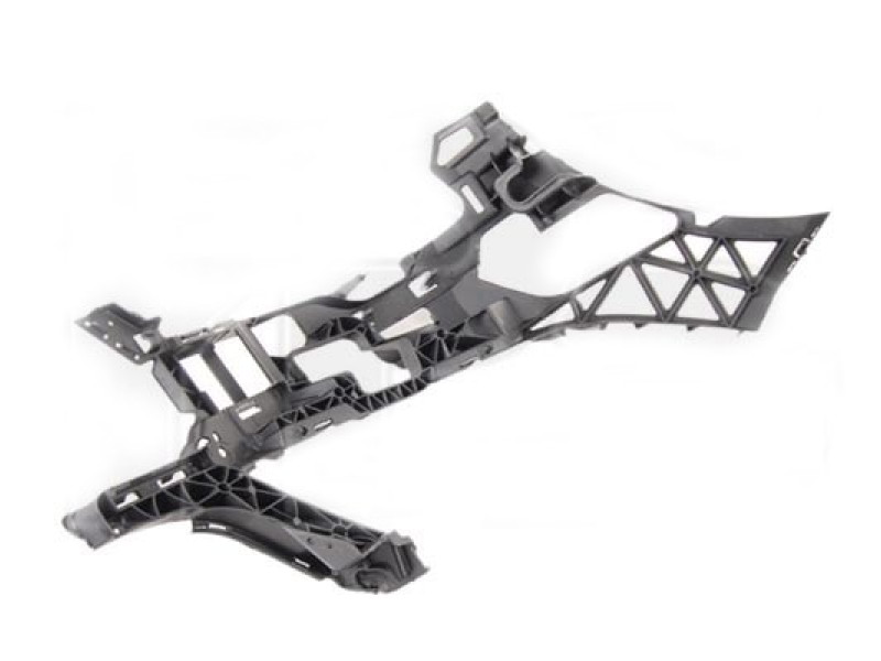 Кріплення переднього бампера праве верхнє Mercedes C-class W204 2011-2014 Тайвань