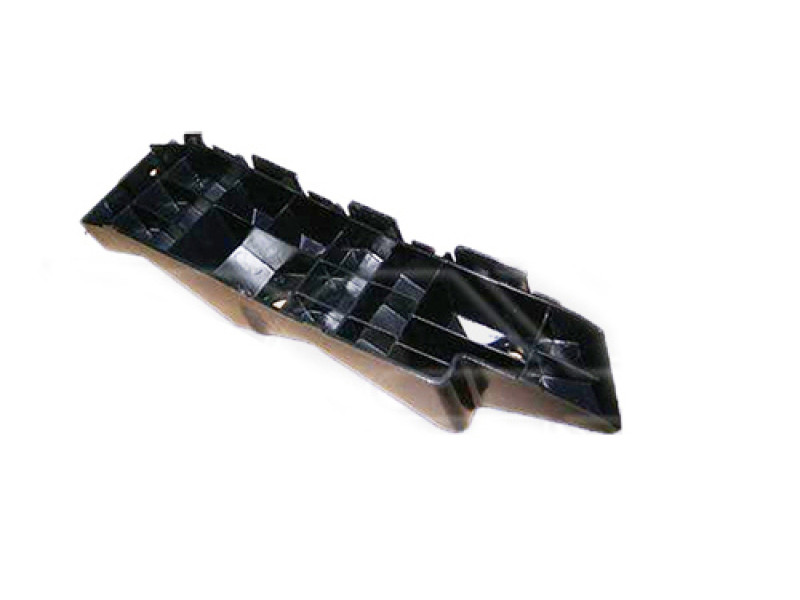 Кріплення переднього бампера праве Chery Tiggo 3 2016- (Китай)