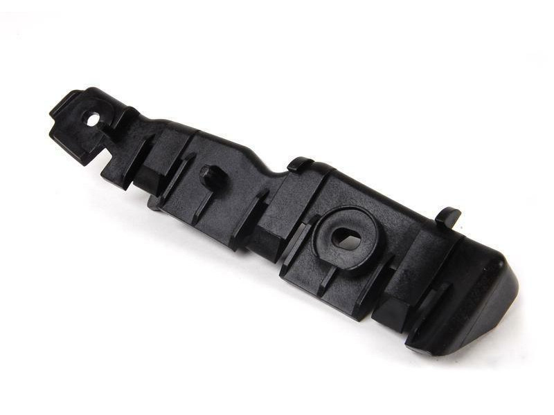 Кріплення переднього бампера праве на крилі Audi A3 2008-2012 Тайвань 8P0807184B