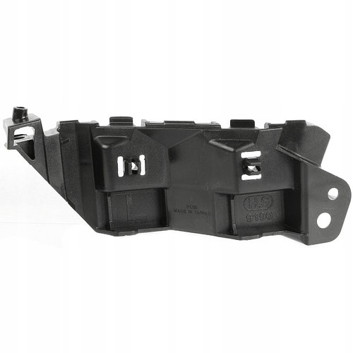 Кріплення переднього бампера праве Suzuki SX4 2006-2014 Тайвань 7173180J00