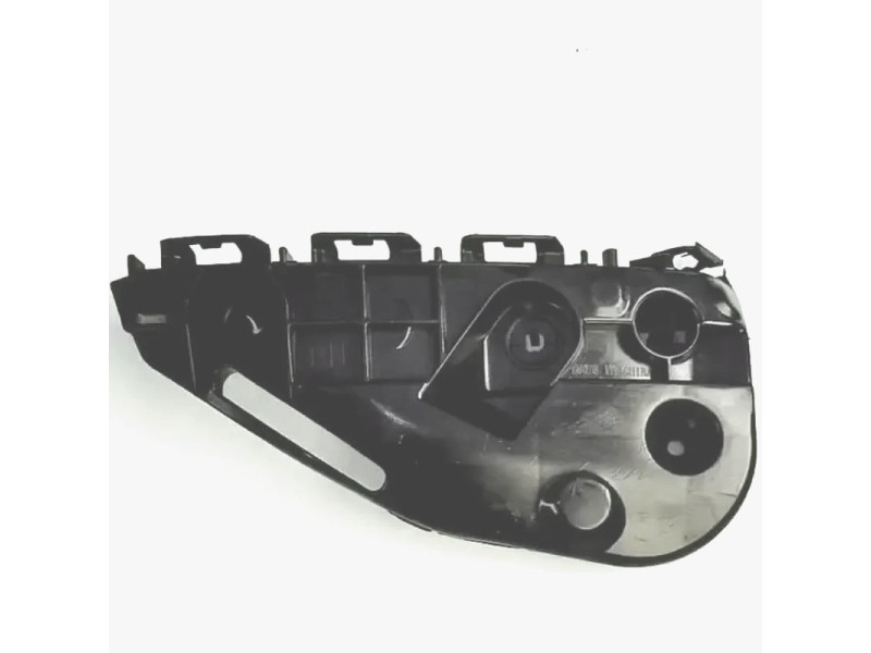 Кріплення переднього бампера праве Toyota Hilux 4WD 2015- (Тайвань) 521150K180