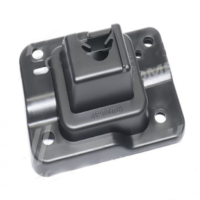 Назва товару може виглядати так: Кріплення ліве решітки радіатора Mazda CX-5 2017- Тайвань.